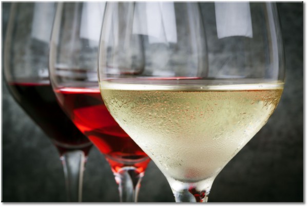 tableau sur toile, aliments, aliments-boissons, bars, beige, boissons, divers, gris, jaune, noir, restaurants, rouge, vin
