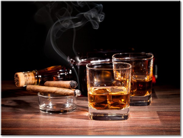 tableau sur toile, aliments-boissons, bars, beige, boissons, cigarette, divers, marron, nature-morte, noir, orange, whisky